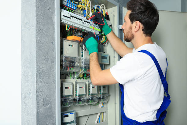 Best Emergency Electrician Near Me  in Wallingford Center, CT